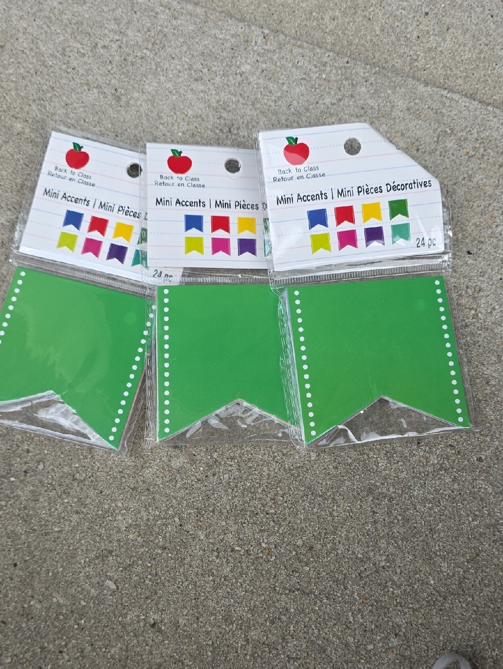 Green Mini Accents Banner Flags